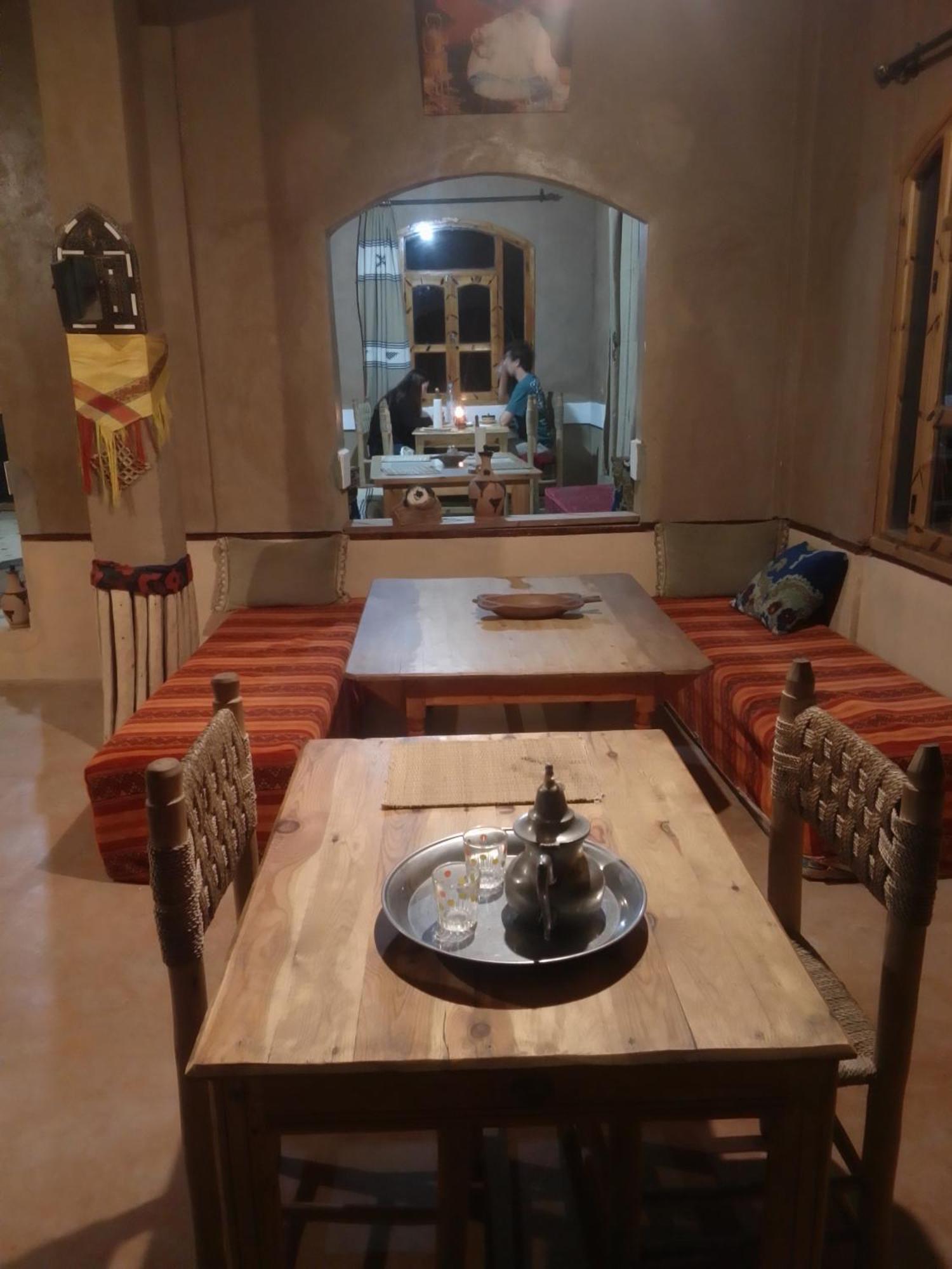 Riad Pizzeria Marhaba Akhendachou n'Ait Ouffi Eksteriør billede
